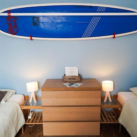 Red Star Surf & Yoga Camp Lanzarote Hostel Famara Exterior photo