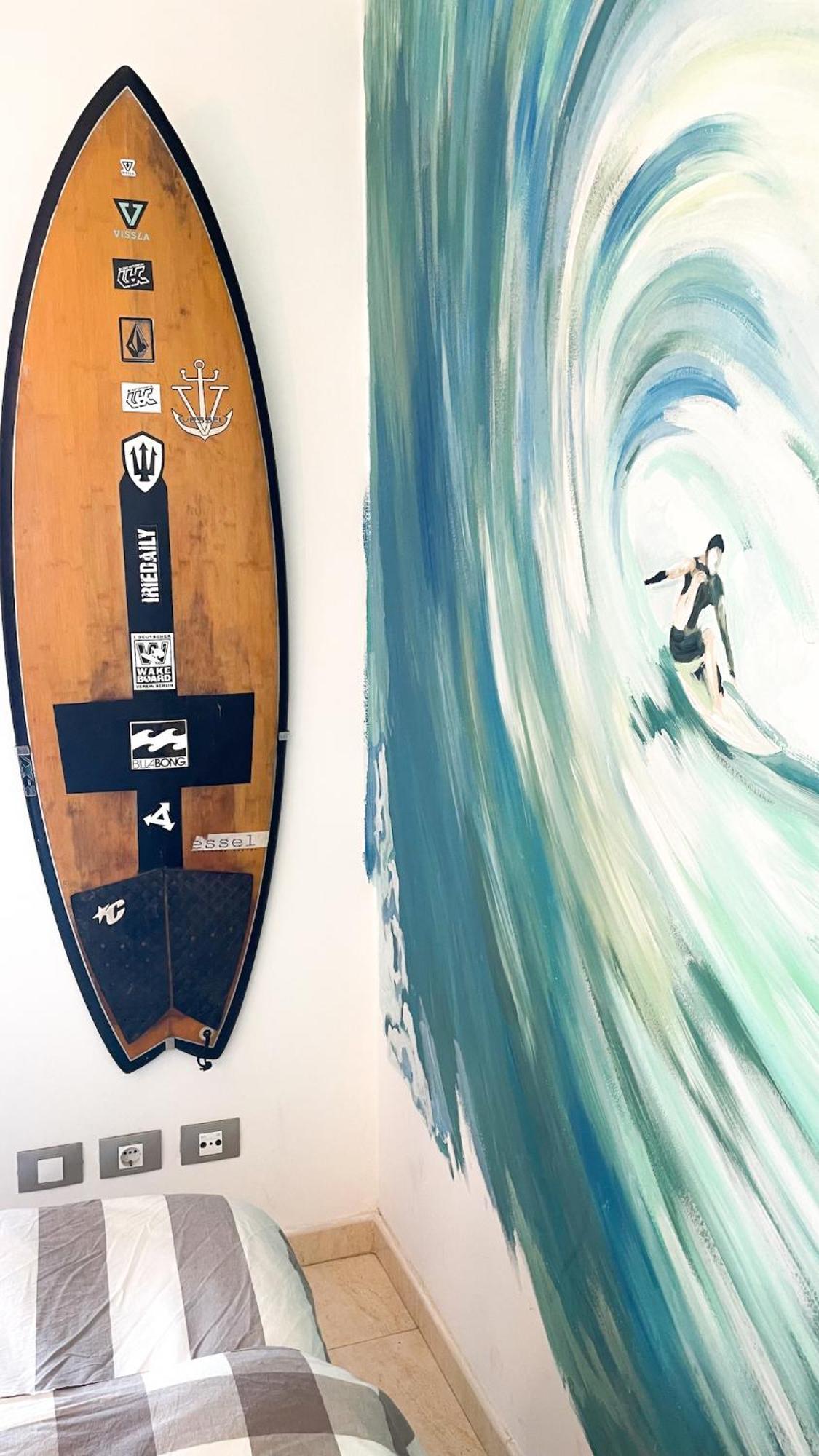 Red Star Surf & Yoga Camp Lanzarote Hostel Famara Exterior photo