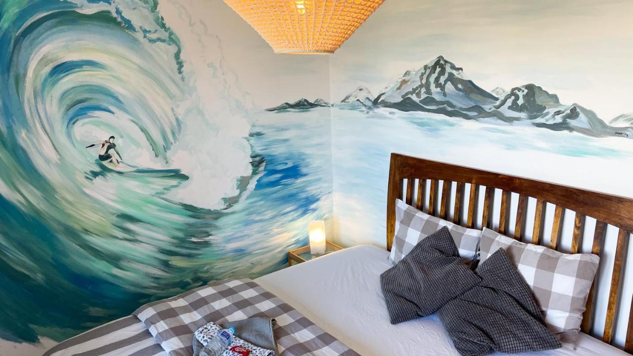 Red Star Surf & Yoga Camp Lanzarote Hostel Famara Exterior photo